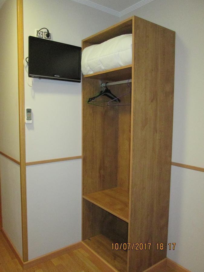 Hostal Banderas Фуэнсанта-де-Мартос Экстерьер фото