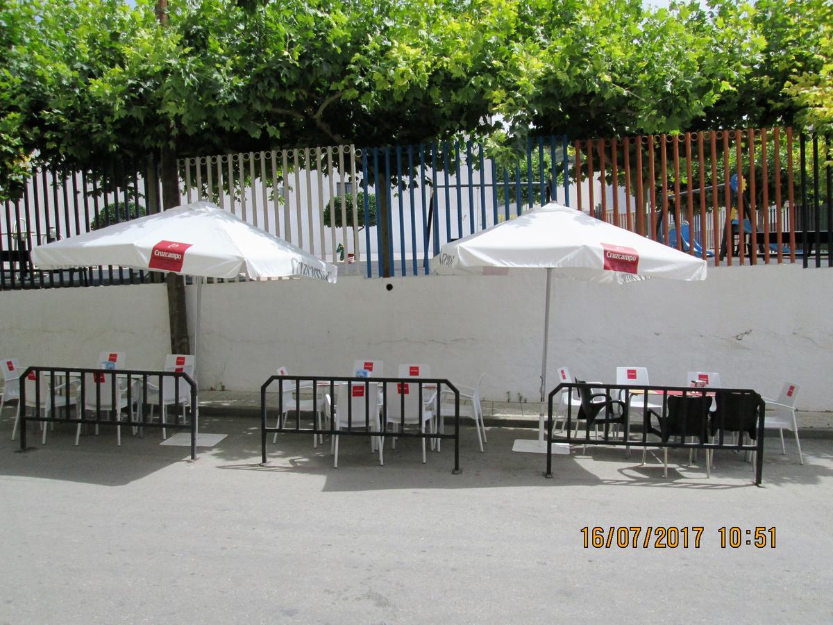 Hostal Banderas Фуэнсанта-де-Мартос Экстерьер фото